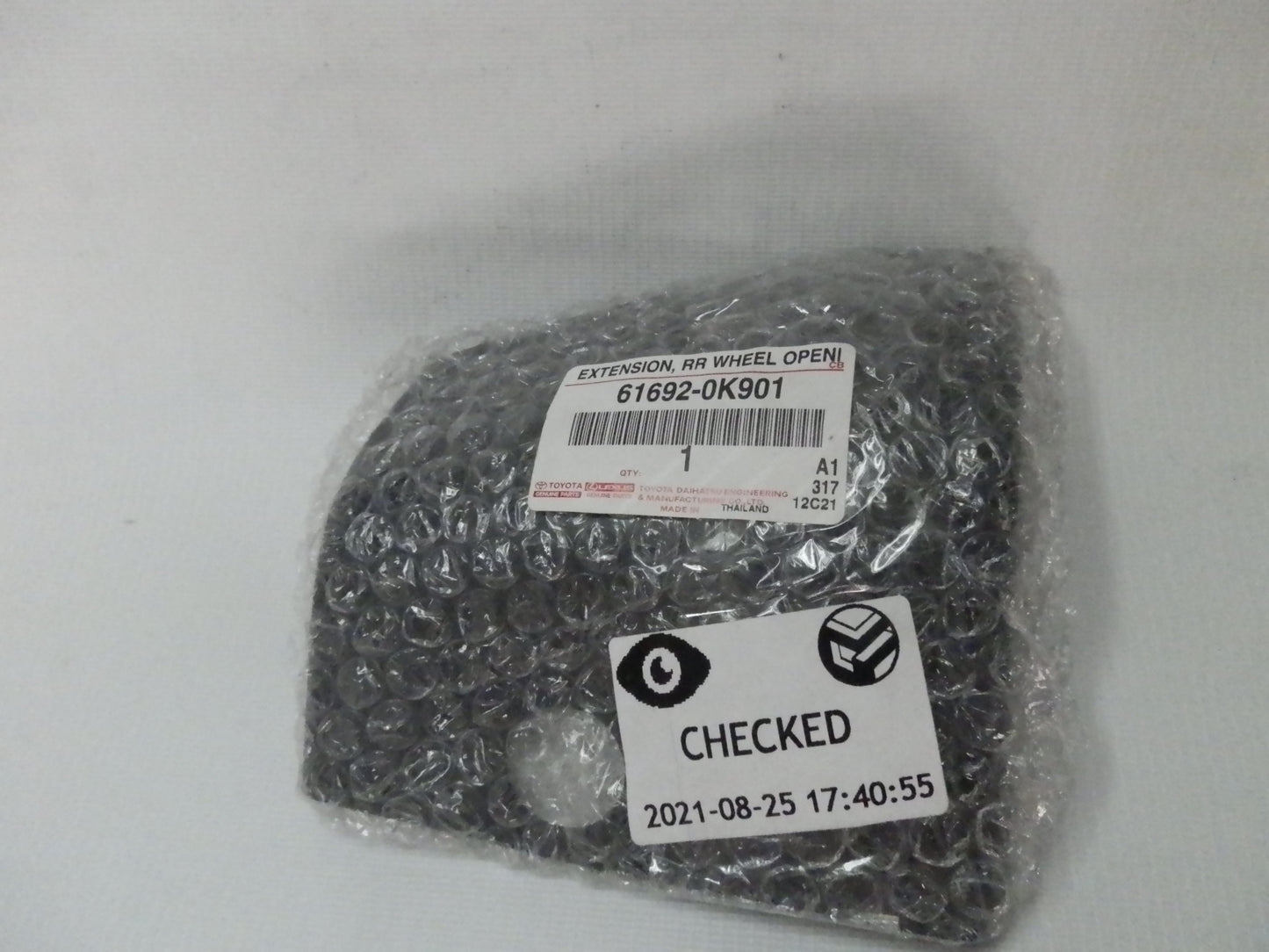 Extensión Buche Trasero Izquierda Original para Fortuner