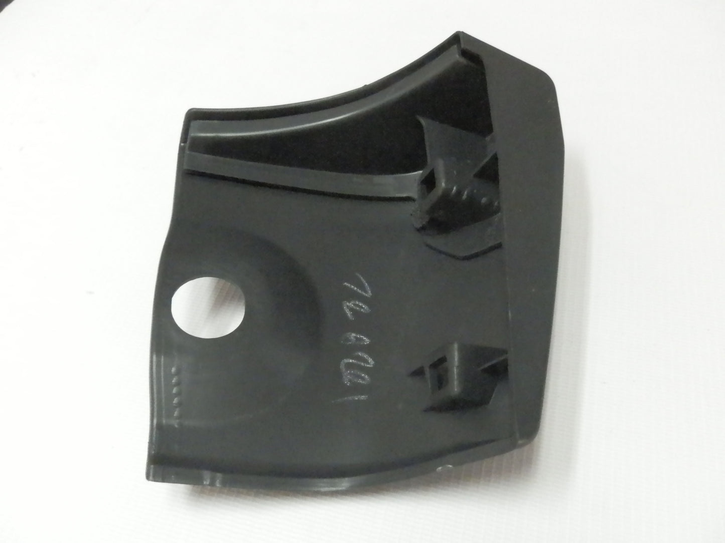 Extensión Buche Trasero Izquierda Original para Fortuner