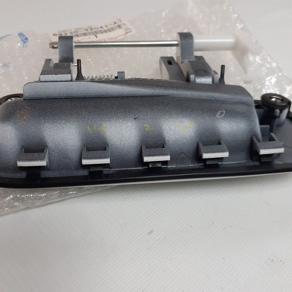 Manilla Externa Original Puerta Trasera Derecha para Camry