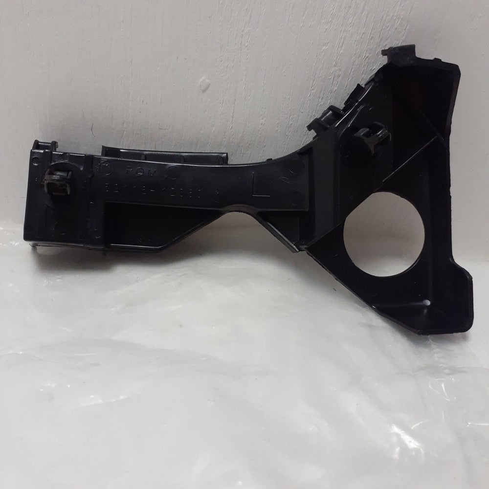 BASE IZQUIERDA PARACHOQUE DELANTERO COROLLA 03-08
