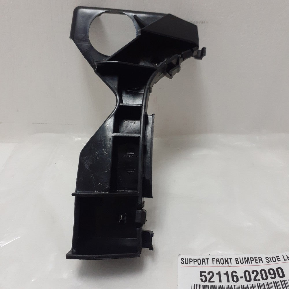 BASE IZQUIERDA PARACHOQUE DELANTERO COROLLA 03-08