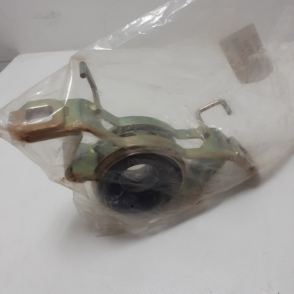 CHUMACERA GENERICA PUENTE CARDAN HILUX 4X4 22R 96-99