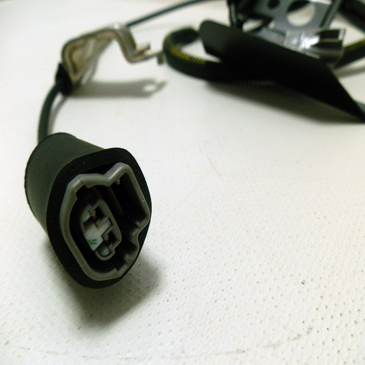 CABLE SENSOR ABS TRASERO DERECHO BURBUJA VX