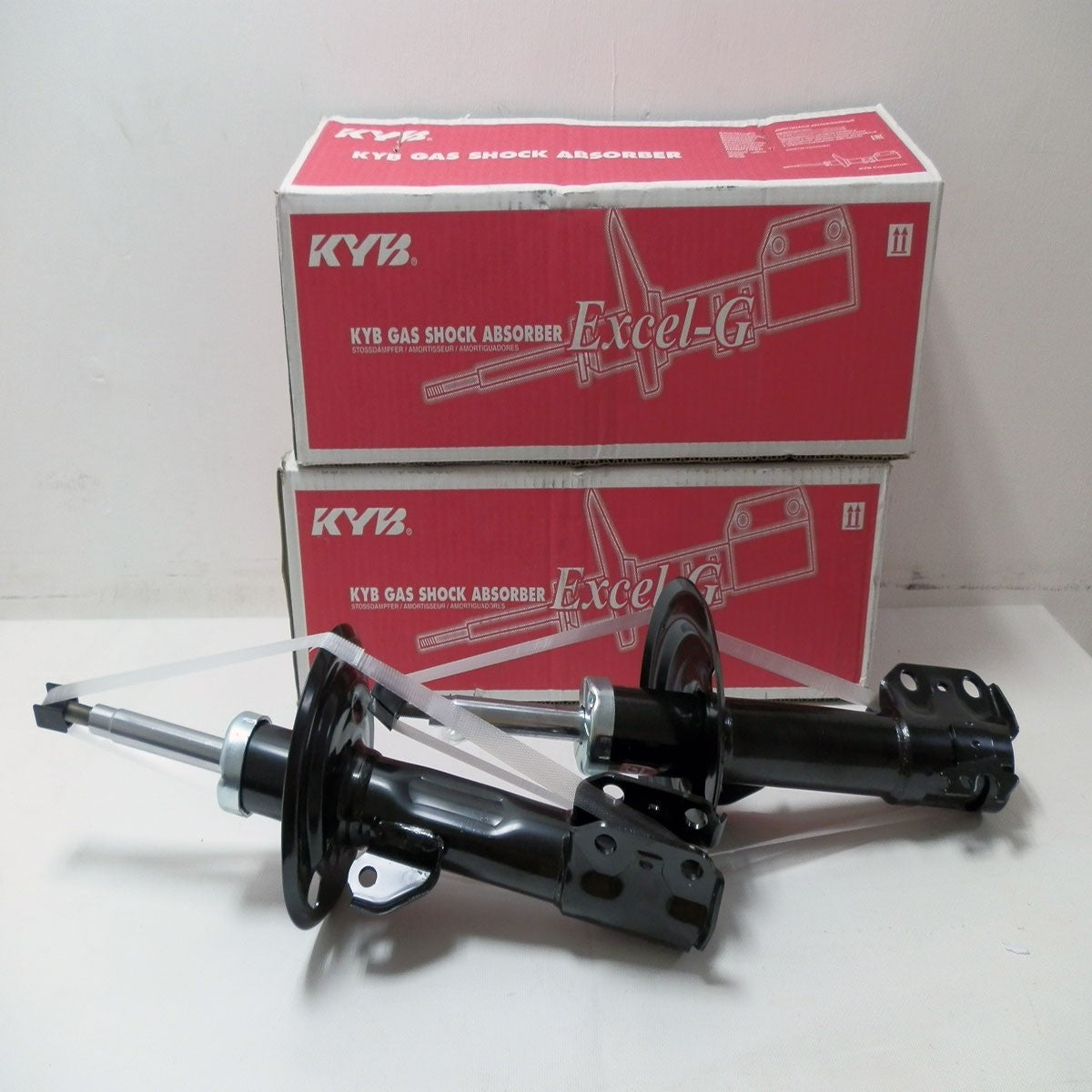 AMORTIGUADORES DELANTEROS MARCA KYB PARA YARIS 2006-2008