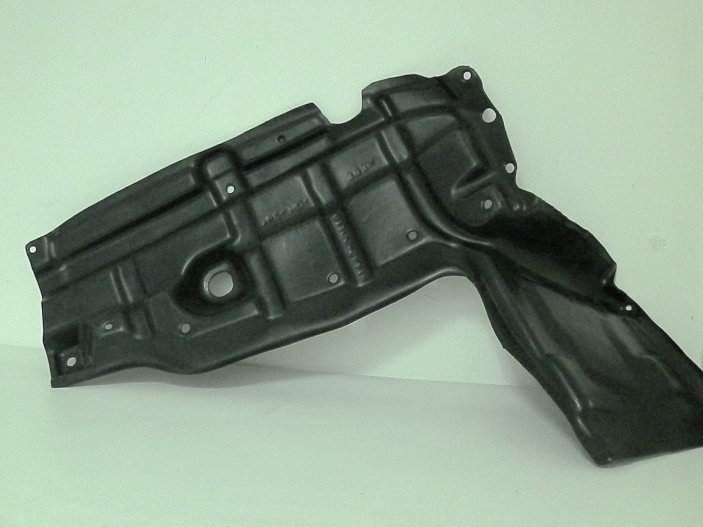 GUARDAPOLVO CARTER MOTOR IZQUIERDO YARIS 06-08 BELTA SPORT
