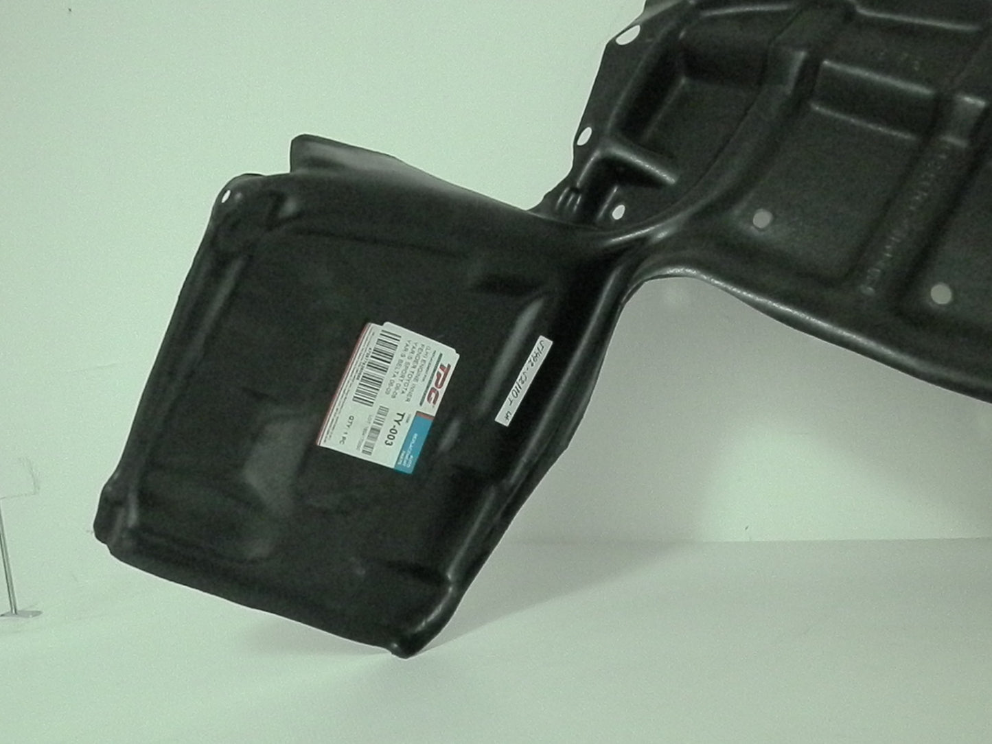 GUARDAPOLVO CARTER MOTOR IZQUIERDO YARIS 06-08 BELTA SPORT