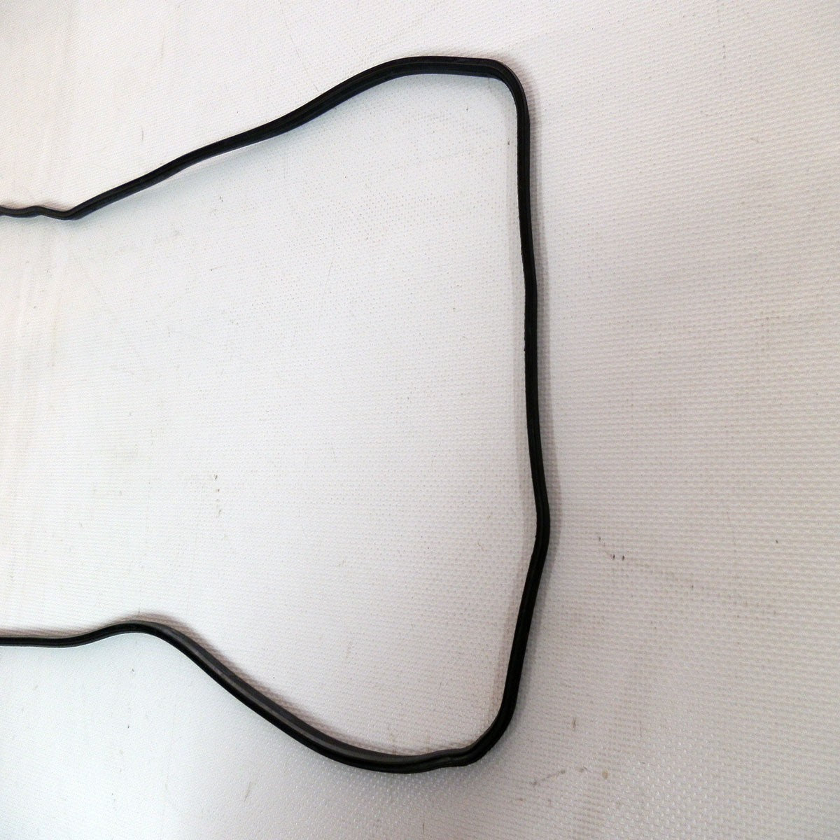 EMPACADURA TAPA VALVULA DERECHA 4.0 1GR 2DA GENERACION CAMRY 06-08 2GRFE