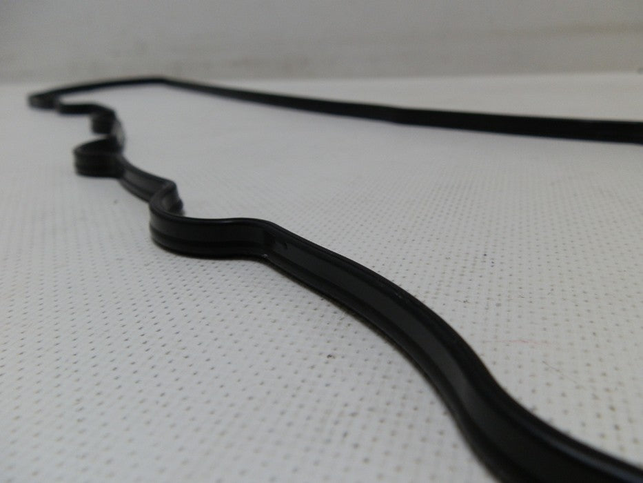 EMPACADURA TAPA VALVULA CAMRY 11-14 RAV4 11-18 2AR