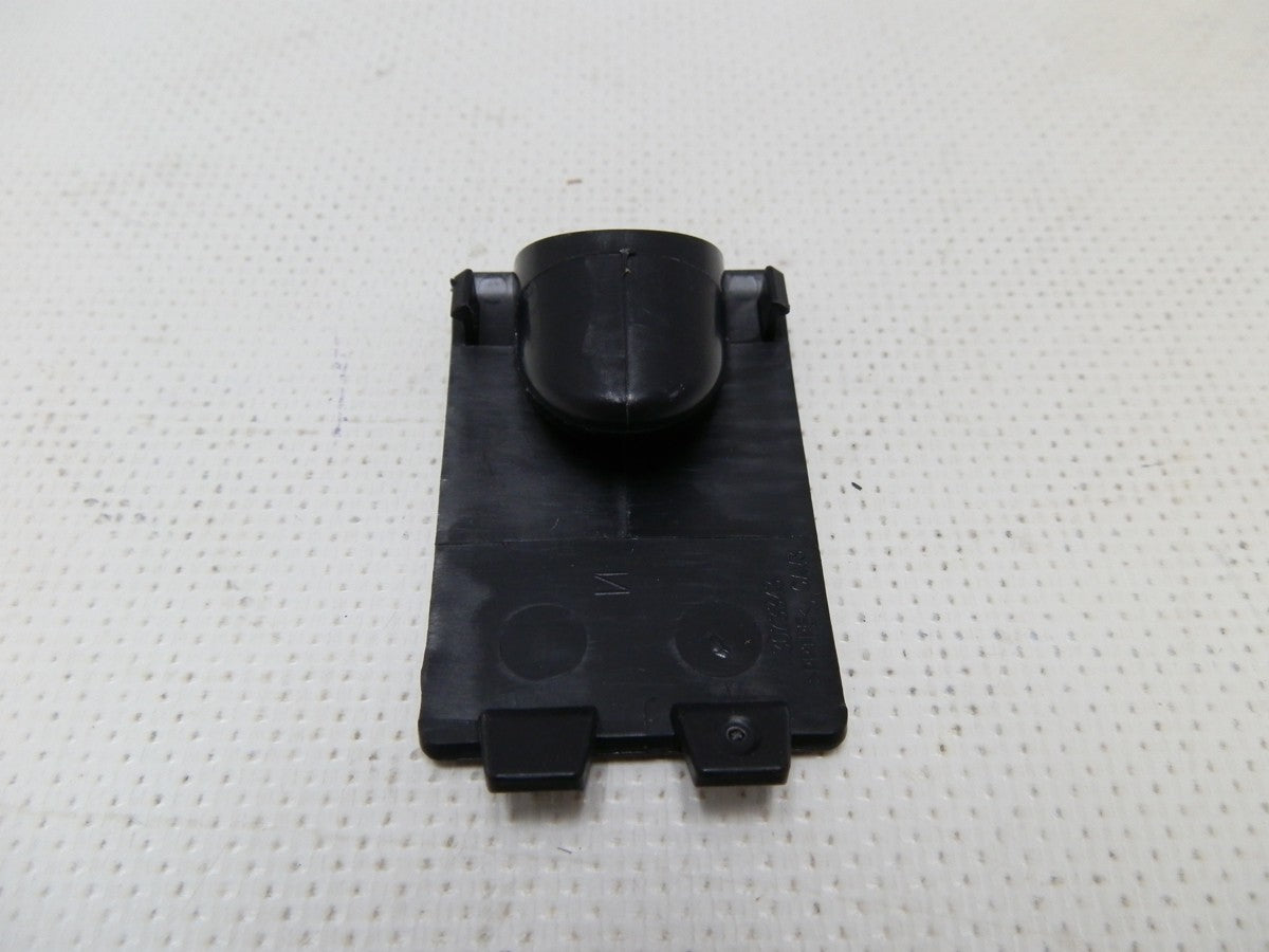 TAPA CUBIERTA ASIENTO TRASERO CAMRY 2017-2021
