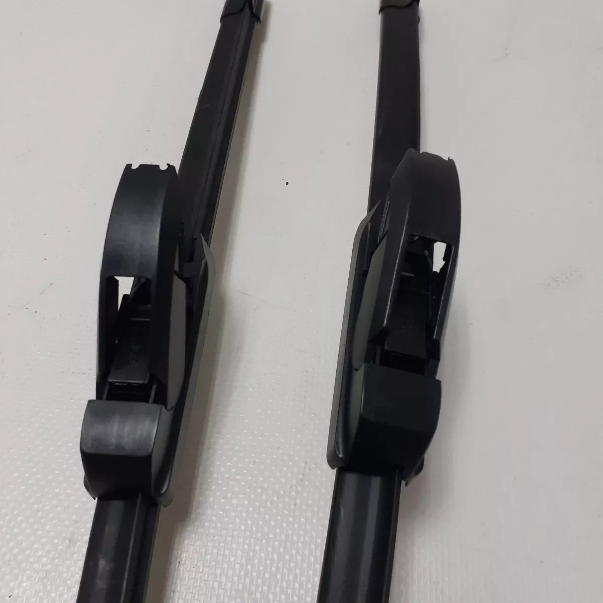 Cepillo limpiaparabrisas boomerandg tridon 17 pulgadas