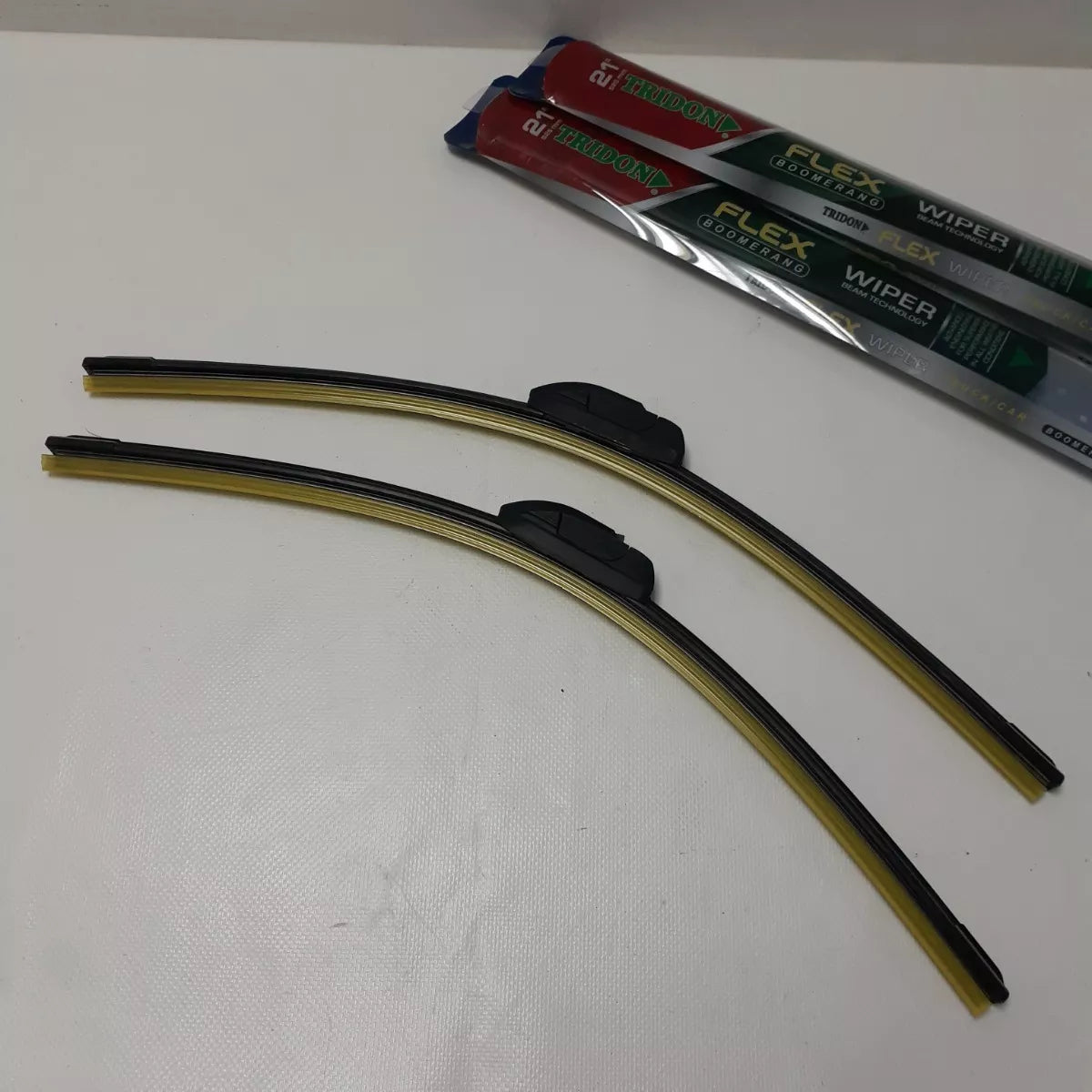 Cepillo limpiaparabrisas boomerandg tridon 21 pulgadas