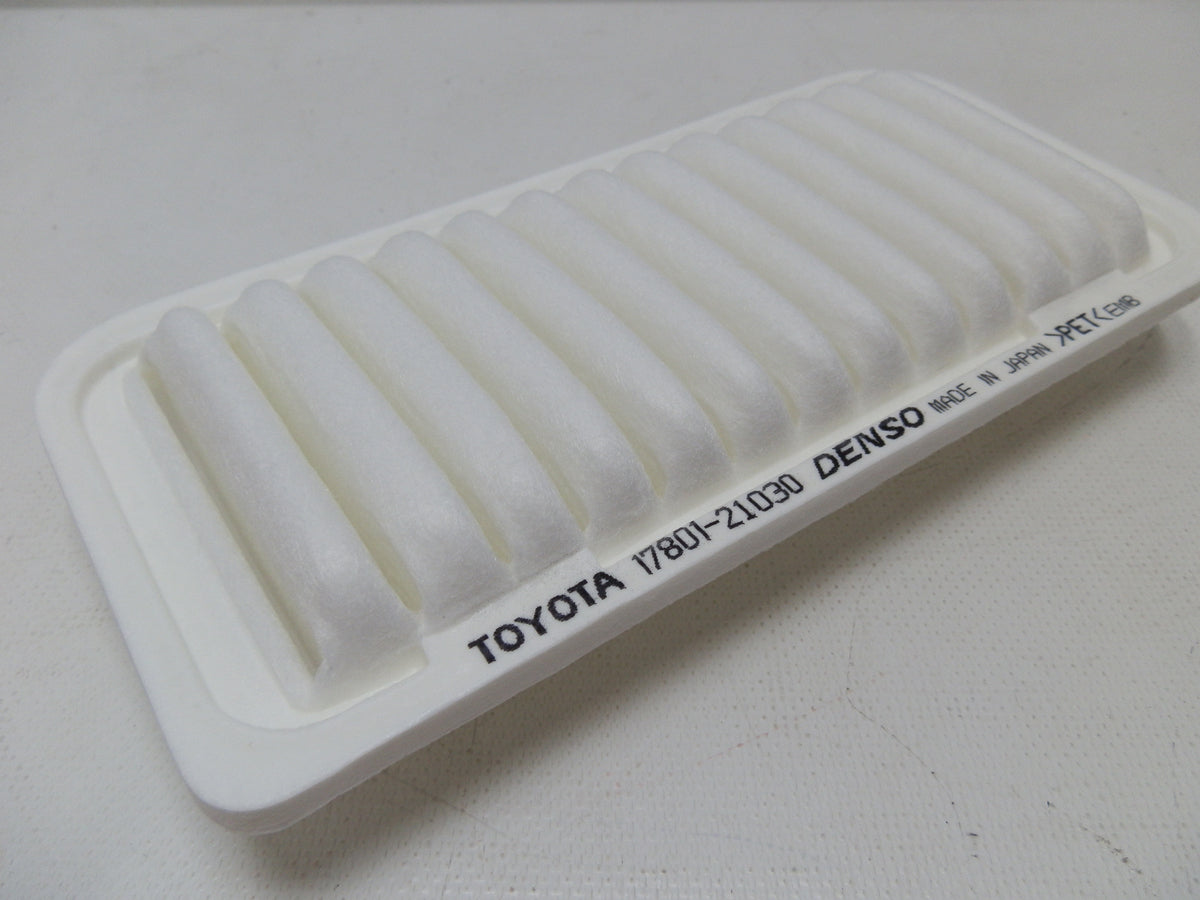 Filtro de aire motor generico para yaris 00-05