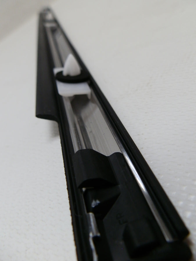 Cepillo lamevidrio externo original de puerta trasera derecha para fj cruiser
