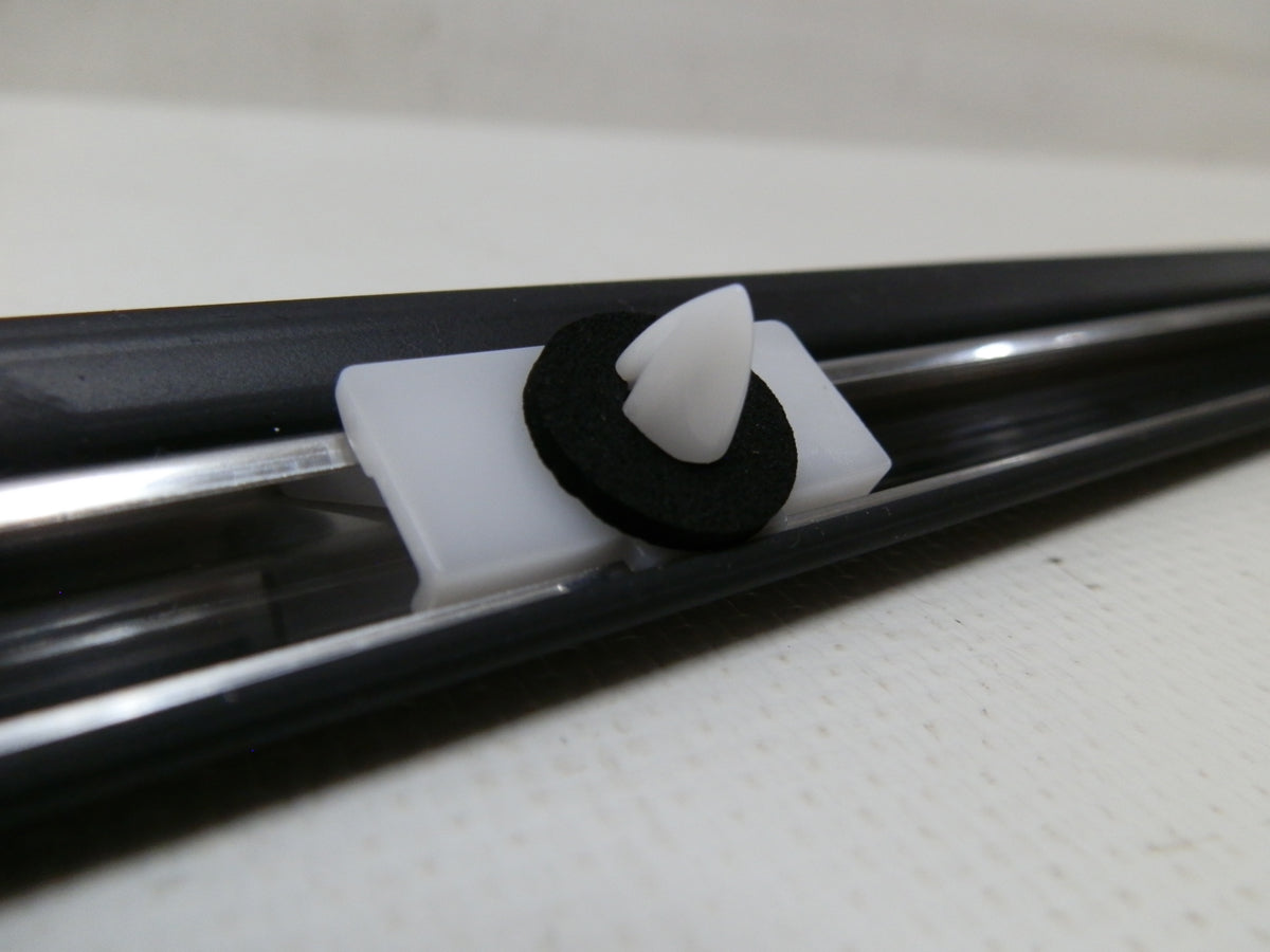 Cepillo lamevidrio externo original de puerta trasera derecha para fj cruiser