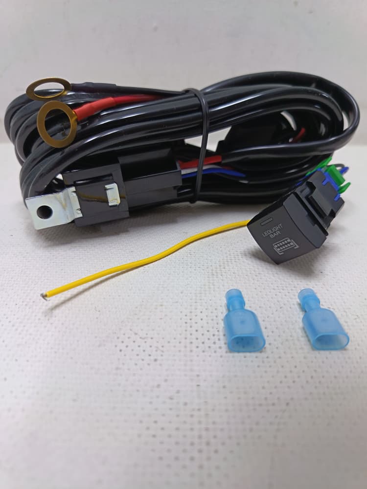 KIT DE INSTALACION PARA BARRA LED CABLEADO SWITCH TOYOTA