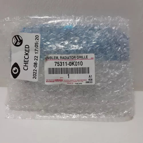 Emblema parrilla original para fortuner 06-08, hilux 06-15